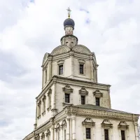 Архангельская церковь в Спасо-Андрониковом монастыре - фото